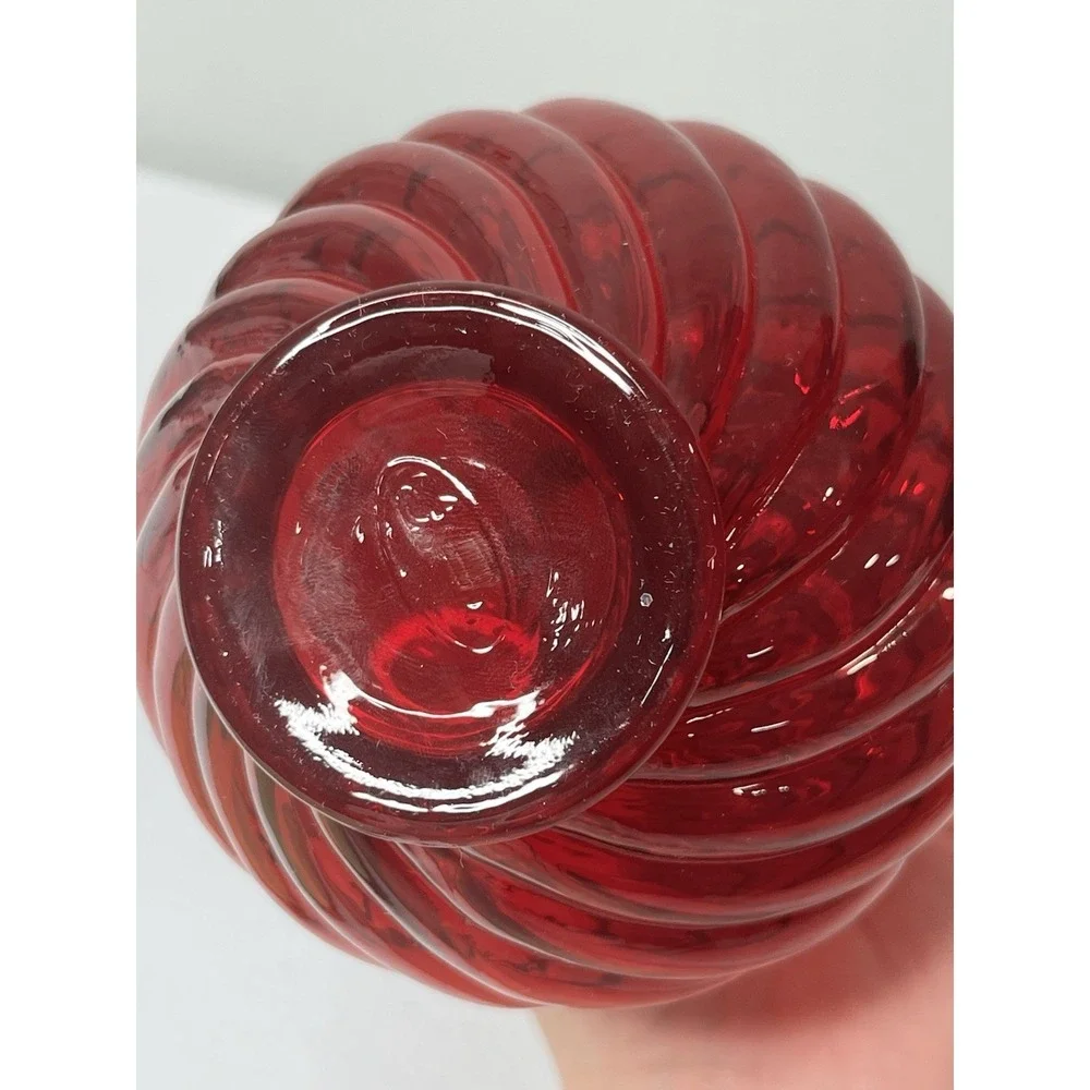 Fenton 95th Anniversary Ruby Red Vase‎ Swirl Vtg